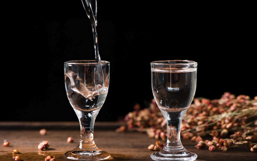 酒是如何進行發酵的,高粱可以製成酒嗎?