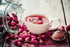 玫瑰花和什麼一起泡水喝好，適宜與5種食物