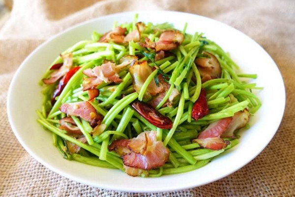 藜蒿葉子怎麼吃