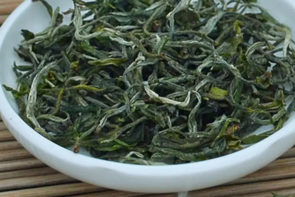 廬山雲霧是綠茶嗎,廬山雲霧是啥茶