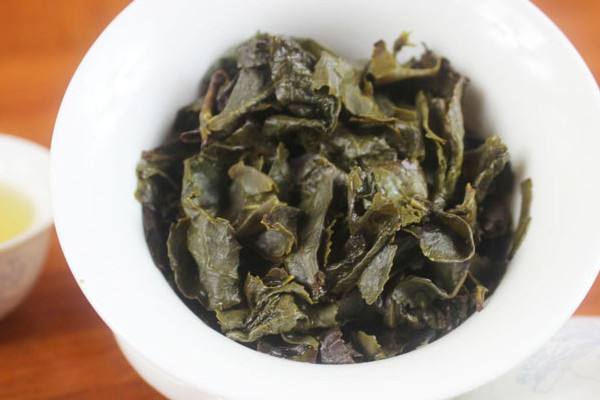 白芽奇蘭是紅茶還是綠茶，白芽奇蘭茶是什麼茶