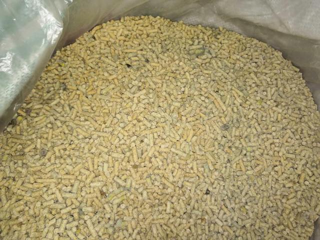 養殖飼料黴變有什麼危害及養殖飼料的存儲方法
